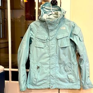 Women’s North Face HyVent Jacket.